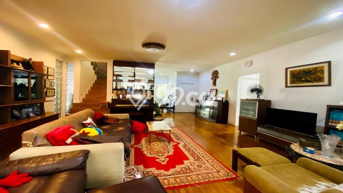 Dijual Rumah Premium dengan Fasilitas Sekitar Komplit di Cinere, Depok Dijual Rumah Premium dengan Fasilitas Sekitar Komplit di Cinere, Depok