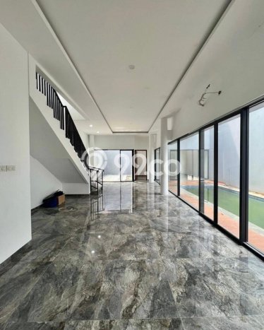 Siap Huni Hunian Elit 4 Kamar di Cilandak Dekat ke Mana Pun Siap Huni Hunian Elit 4 Kamar di Cilandak Dekat ke Mana Pun