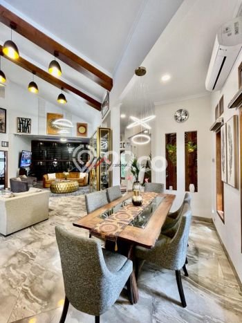 Rumah Mewah Siap Huni LT 700m2 di Jagakarsa, Jakarta Selatan Rumah Mewah Siap Huni LT 700m2 di Jagakarsa, Jakarta Selatan