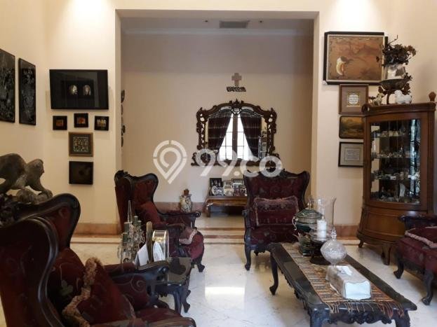 Siap Huni Rumah Mewah 5 Kamar di Cilandak Dekat ke Mana Pun Siap Huni Rumah Mewah 5 Kamar di Cilandak Dekat ke Mana Pun