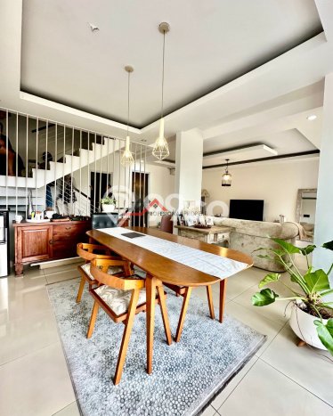 Siap Huni Hunian Elit 4 Kamar di Cilandak Dekat ke Mana Saja Siap Huni Hunian Elit 4 Kamar di Cilandak Dekat ke Mana Saja