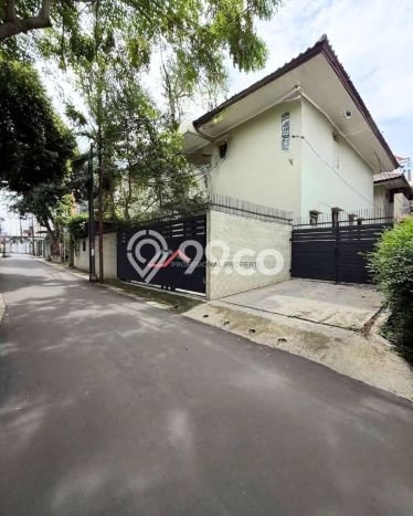 Hunian Eksklusif Siap Huni LT 590m2 di Cilandak, Jakarta Selatan Hunian Eksklusif Siap Huni LT 590m2 di Cilandak, Jakarta Selatan