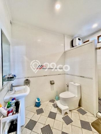 Rumah Mewah Siap Huni LT 700m2 di Jagakarsa, Jakarta Selatan Rumah Mewah Siap Huni LT 700m2 di Jagakarsa, Jakarta Selatan