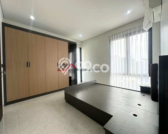 Rumah Mewah Dijual LT 122m2 di Jagakarsa, Jakarta Selatan Rumah Mewah Dijual LT 122m2 di Jagakarsa, Jakarta Selatan