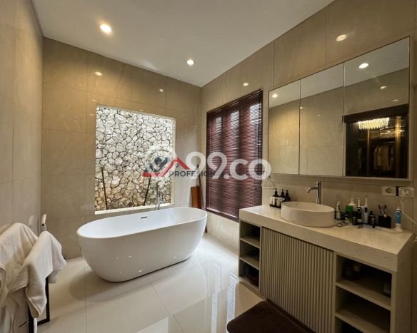 Dijual Rumah Premium dengan Fasilitas Sekitar Komplit di Jagakarsa, Jakarta Selatan Dijual Rumah Premium dengan Fasilitas Sekitar Komplit di Jagakarsa, Jakarta Selatan