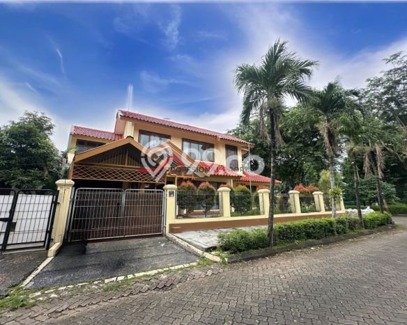 Dijual Rumah Premium dengan Fasilitas Sekitar Komplit di Pancoran, Jakarta Selatan Dijual Rumah Premium dengan Fasilitas Sekitar Komplit di Pancoran, Jakarta Selatan