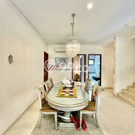 Rumah Mewah LB 404m2 Siap Pakai Desain Elegan di Lebak Bulus, Jakarta Selatan Rumah Mewah LB 404m2 Siap Pakai Desain Elegan di Lebak Bulus, Jakarta Selatan