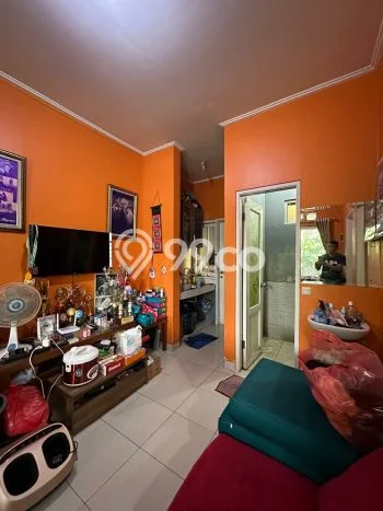 Jual Rumah Strategis Bagus Punya 2 KT di Tangerang Tangerang - Jual Rumah Strategis Bagus Punya 2 KT di Tangerang Tangerang -
