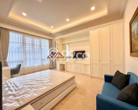 Rumah Mewah Dijual LT 517m2 di Kemang, Jakarta Selatan Rumah Mewah Dijual LT 517m2 di Kemang, Jakarta Selatan