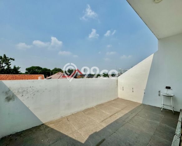 Dijual Rumah Luas Elegan Dengan View Cantik di Mampang, Jakarta Selatan Dijual Rumah Luas Elegan Dengan View Cantik di Mampang, Jakarta Selatan