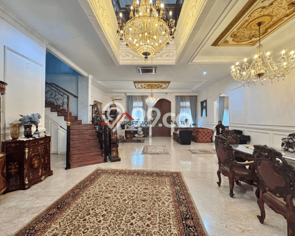 Siap Huni Rumah Mewah 7 Kamar di Kebayoran Baru Dekat ke Mana Saja Siap Huni Rumah Mewah 7 Kamar di Kebayoran Baru Dekat ke Mana Saja