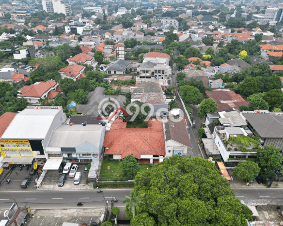 Rumah Nyaman 4 KT LB 500m2 Kondisi Bagus di Kemang Rumah Nyaman 4 KT LB 500m2 Kondisi Bagus di Kemang