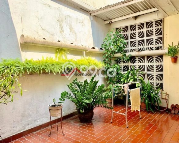Rumah Elit LB 500m2 Siap Huni Desain Elegan di Cipete, Jakarta Selatan Rumah Elit LB 500m2 Siap Huni Desain Elegan di Cipete, Jakarta Selatan