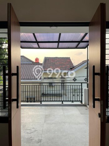Dijual Hunian Rumah Terawat 5 Kamar di Jaka Setia, Bekasi Dijual Hunian Rumah Terawat 5 Kamar di Jaka Setia, Bekasi