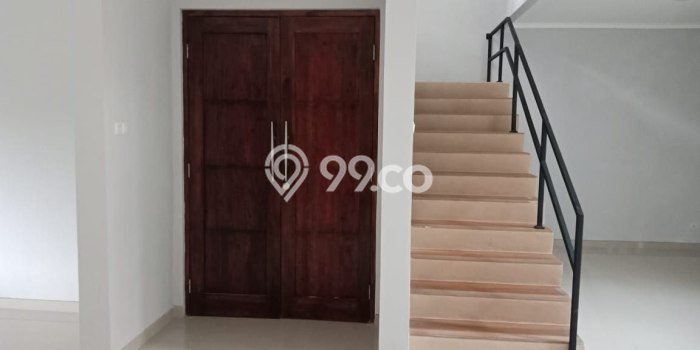 LISTING BARU! Rumah Strategis area Cimanggis, LT 294m² LB 260m² LISTING BARU! Rumah Strategis area Cimanggis, LT 294m² LB 260m²