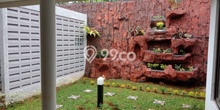 LISTING BARU! Rumah Strategis area Cimanggis, LT 294m² LB 260m² LISTING BARU! Rumah Strategis area Cimanggis, LT 294m² LB 260m²