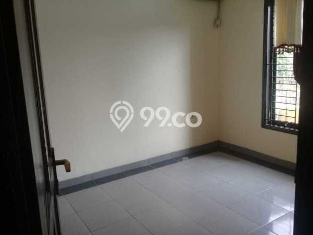 Rumah Luas Asri 3 KT Siap Pakai di Bintaro Tangerang Selatan Rumah Luas Asri 3 KT Siap Pakai di Bintaro Tangerang Selatan