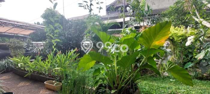 Kesempatan Investasi 5 Kamar Tidur dan 4 Kamar Mandi di Bintaro, Dekat Pusat Kota, Jakarta Selatan Kesempatan Investasi 5 Kamar Tidur dan 4 Kamar Mandi di Bintaro, Dekat Pusat Kota, Jakarta Selatan