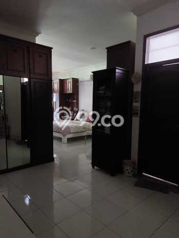 Rumah Elit Modern Siap Huni di Bintaro Jakarta Selatan Rumah Elit Modern Siap Huni di Bintaro Jakarta Selatan