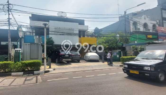 Disewakan Kantor komersial di Kebayoran Baru luas bangunan 587m2 Disewakan Kantor komersial di Kebayoran Baru luas bangunan 587m2