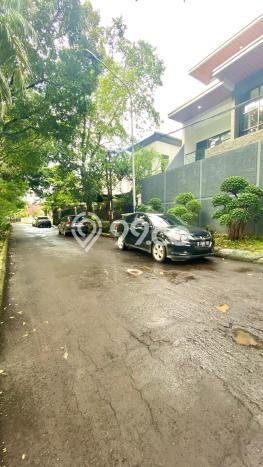 Dijual Rumah Mewah Megah Dengan View Cantik di Bintaro, Tangerang Selatan Dijual Rumah Mewah Megah Dengan View Cantik di Bintaro, Tangerang Selatan