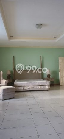 Hunian Elit LB 500m2 Siap Pakai Desain Elegan di Bintaro, Jakarta Selatan Hunian Elit LB 500m2 Siap Pakai Desain Elegan di Bintaro, Jakarta Selatan