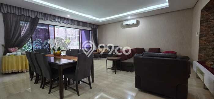 Rumah Elit Modern Siap Huni di Pondok Indah Jakarta Selatan Rumah Elit Modern Siap Huni di Pondok Indah Jakarta Selatan