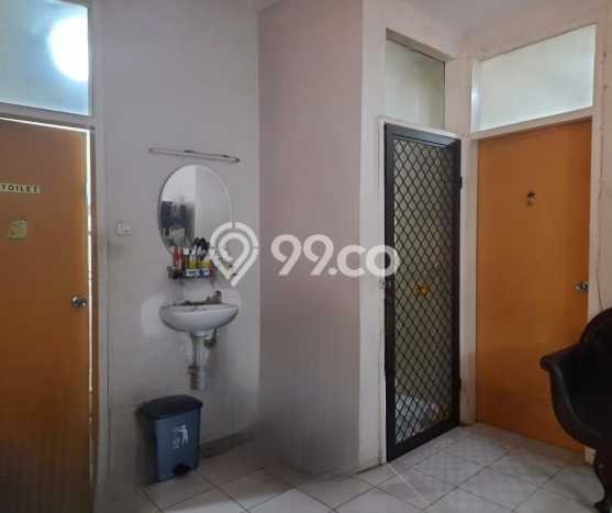 Kesempatan Emas Memiliki Rumah LT 180m2m² / LB 160m2m² di Kawasan Bisnis Bintaro, Tangerang Selatan Kesempatan Emas Memiliki Rumah LT 180m2m² / LB 160m2m² di Kawasan Bisnis Bintaro, Tangerang Selatan