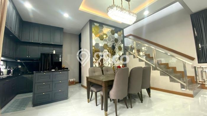 Dijual Rumah Mewah Megah Dengan View Cantik di Bintaro, Tangerang Selatan Dijual Rumah Mewah Megah Dengan View Cantik di Bintaro, Tangerang Selatan