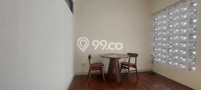 Rumah Mewah LB 250m2 Siap Huni Desain Elegan di Bintaro, Tangerang Selatan Rumah Mewah LB 250m2 Siap Huni Desain Elegan di Bintaro, Tangerang Selatan