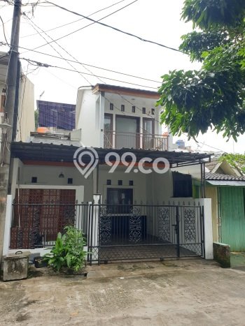 Dijual Hunian Rumah Terawat 3 KT di Bintaro, Tangerang Selatan Dijual Hunian Rumah Terawat 3 KT di Bintaro, Tangerang Selatan