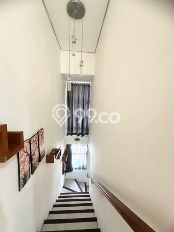 Jual Rumah Mewah Megah Dengan View Eksklusif di Bintaro, Tangerang Selatan Jual Rumah Mewah Megah Dengan View Eksklusif di Bintaro, Tangerang Selatan