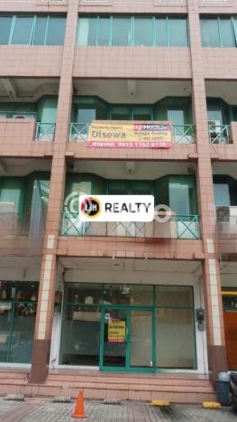 For Rent Ruko Strategis di Cempaka Mas, Luas 177m2m², Area Bisnis For Rent Ruko Strategis di Cempaka Mas, Luas 177m2m², Area Bisnis
