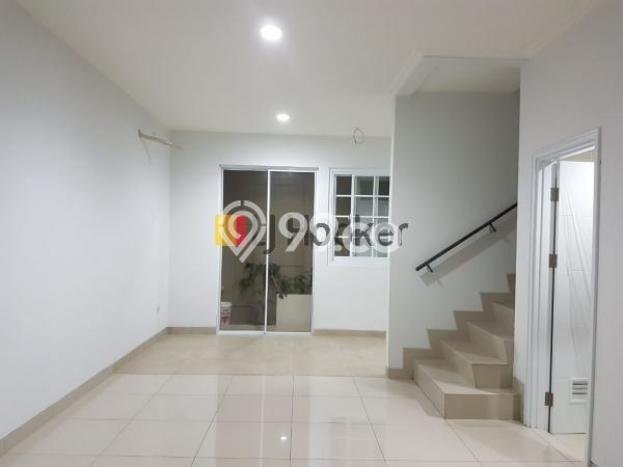 Siap Huni Rumah Mewah 3 Kamar di Kelapa Gading Dekat ke Mana Pun Siap Huni Rumah Mewah 3 Kamar di Kelapa Gading Dekat ke Mana Pun