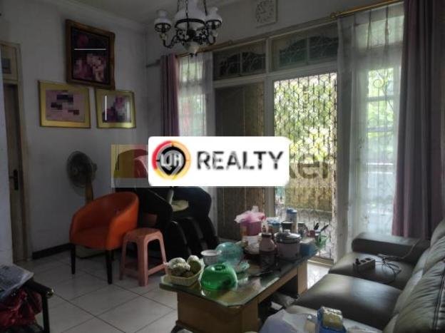 Siap Huni Hunian Elit 6 Kamar di Kelapa Gading Dekat ke Mana Pun Siap Huni Hunian Elit 6 Kamar di Kelapa Gading Dekat ke Mana Pun