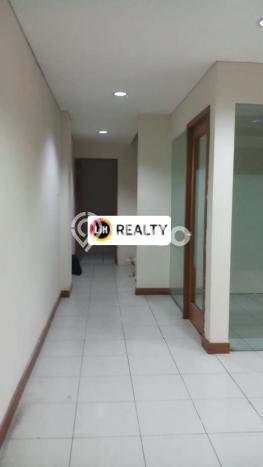 For Rent Ruko Strategis di Cempaka Mas, Luas 177m2m², Area Bisnis For Rent Ruko Strategis di Cempaka Mas, Luas 177m2m², Area Bisnis