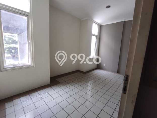 Ruko Disewa di Kelapa Gading, Jakarta Utara, LT 80m2 / LB 80m2 Ruko Disewa di Kelapa Gading, Jakarta Utara, LT 80m2 / LB 80m2