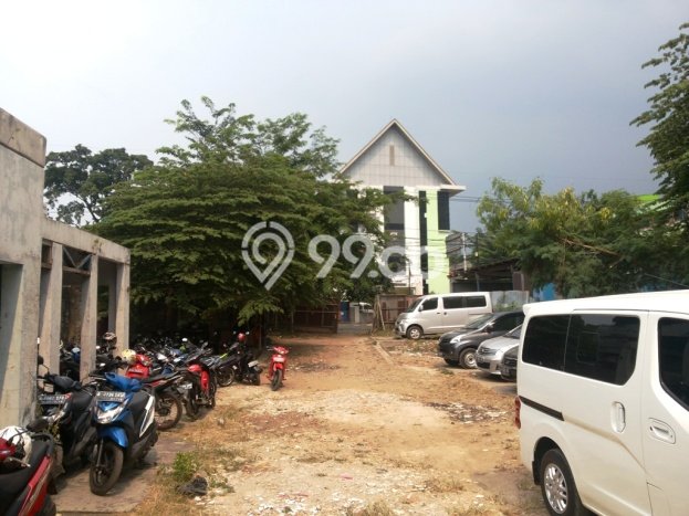 Lahan Strategis di Kebayoran Lama Dijual dengan Luas 917m2 Lahan Strategis di Kebayoran Lama Dijual dengan Luas 917m2