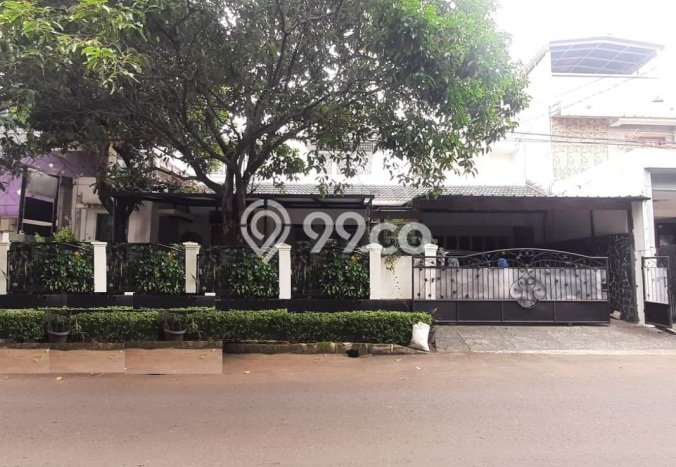 Rumah Elit LB 250m2 Siap Huni Desain Elegan di Bintaro, Tangerang Selatan Rumah Elit LB 250m2 Siap Huni Desain Elegan di Bintaro, Tangerang Selatan