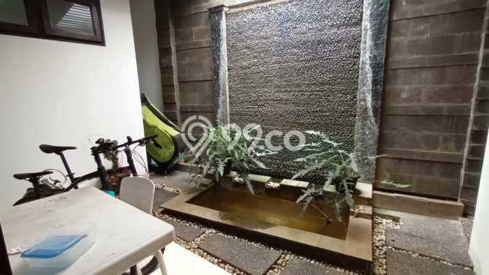 Rumah Luxury Modern Siap Huni di Bintaro Jakarta Selatan Rumah Luxury Modern Siap Huni di Bintaro Jakarta Selatan
