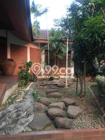 Rumah Mewah LB 350m2 Siap Huni Desain Elegan di Bintaro, Jakarta Selatan Rumah Mewah LB 350m2 Siap Huni Desain Elegan di Bintaro, Jakarta Selatan