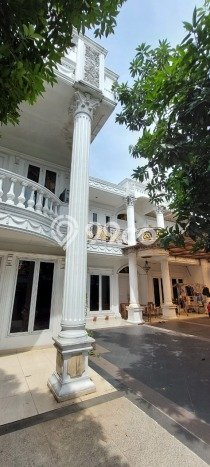 Jual Rumah Mewah Elegan Dengan View Cantik di Ulujami, Jakarta Selatan Jual Rumah Mewah Elegan Dengan View Cantik di Ulujami, Jakarta Selatan