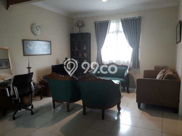 Dijual Rumah Luas Megah Dengan View Eksklusif di Bintaro, Tangerang Selatan Dijual Rumah Luas Megah Dengan View Eksklusif di Bintaro, Tangerang Selatan