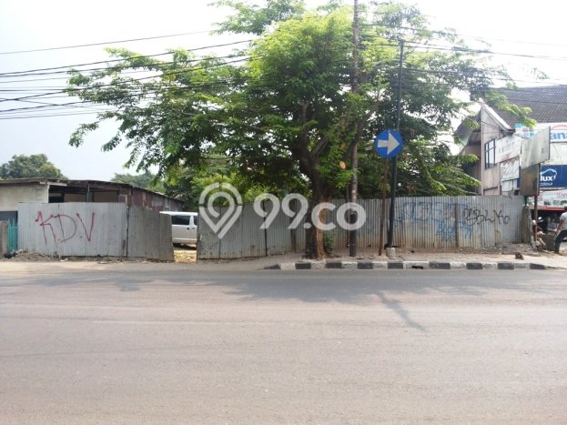 Lahan Strategis di Kebayoran Lama Dijual dengan Luas 917m2 Lahan Strategis di Kebayoran Lama Dijual dengan Luas 917m2
