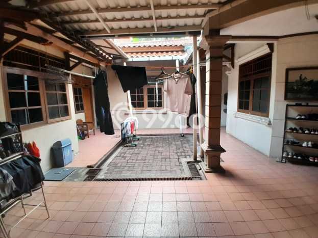 Siap Huni Rumah Mewah 6 Kamar di Pesanggrahan Dekat ke Mana Saja Siap Huni Rumah Mewah 6 Kamar di Pesanggrahan Dekat ke Mana Saja