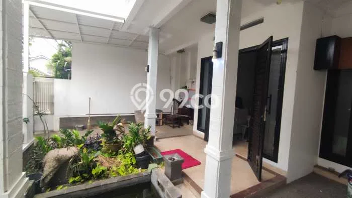 Ready to Use! Premium House LT 120m2 Desain Modern di Bintaro Ready to Use! Premium House LT 120m2 Desain Modern di Bintaro