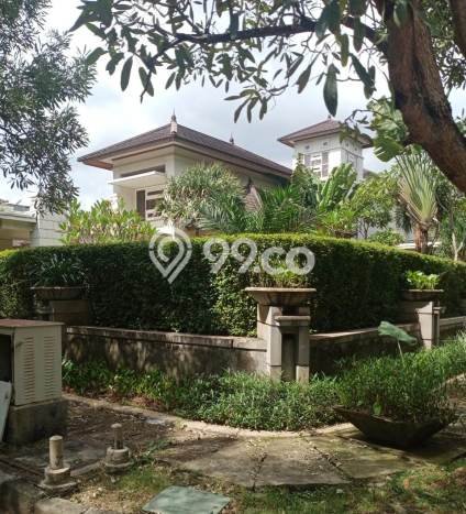 Rumah Mewah LB 750m2 Siap Pakai Desain Elegan di Bintaro, Tangerang Selatan Rumah Mewah LB 750m2 Siap Pakai Desain Elegan di Bintaro, Tangerang Selatan