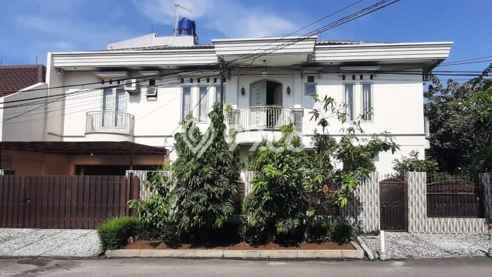 Dijual Rumah Luas Megah Dengan View Cantik di Bintaro, Jakarta Selatan Dijual Rumah Luas Megah Dengan View Cantik di Bintaro, Jakarta Selatan