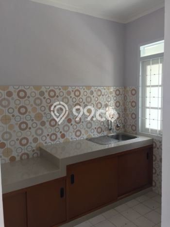 Hunian Nyaman Asri 3 KT Siap Pakai di Bintaro Tangerang Selatan Hunian Nyaman Asri 3 KT Siap Pakai di Bintaro Tangerang Selatan