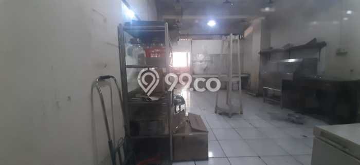 Unit Ruko Dijual di Jakarta Selatan LT 139m2 & LB 240m2 Unit Ruko Dijual di Jakarta Selatan LT 139m2 & LB 240m2